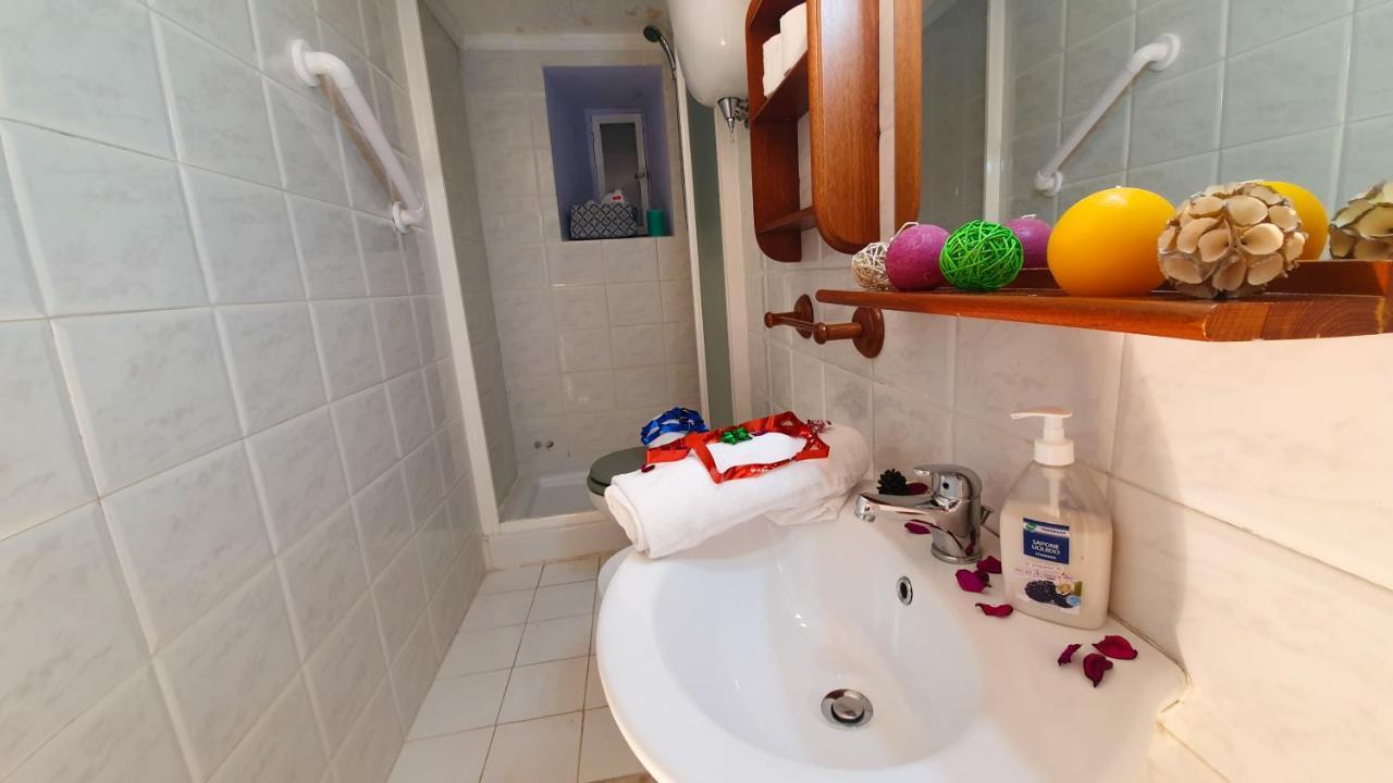 La Casa Verde - Free Secure Parking If You Book 3 Nights * Roma